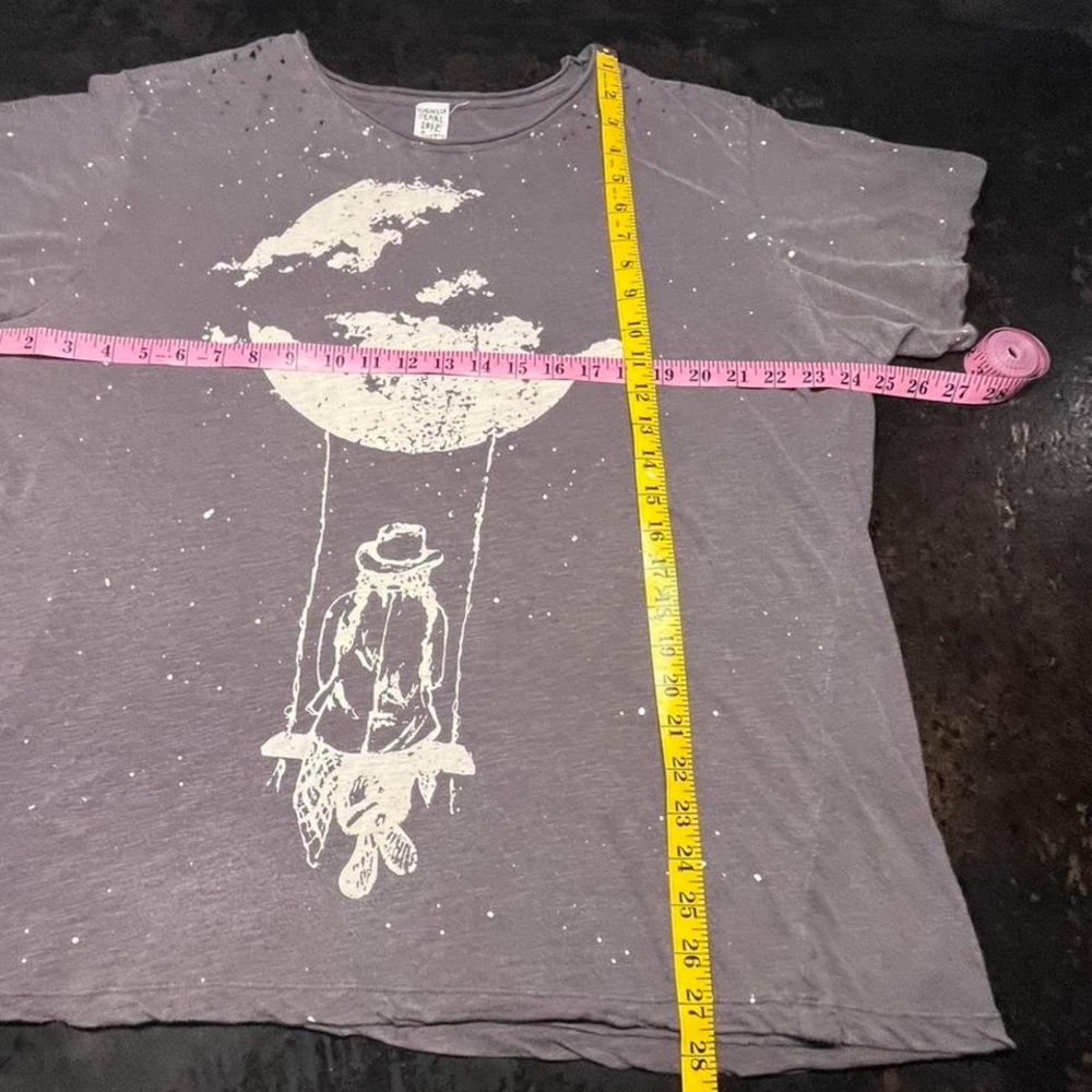 Magnolia Pearl Ozzy & Cream Girl &the Moon T-Shirt, OS - Picture 5 of 7